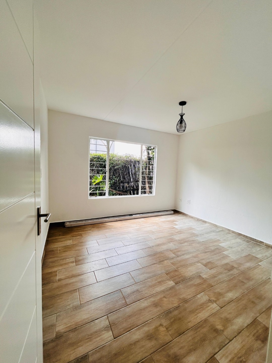 To Let 2 Bedroom Property for Rent in Roodepoort Gauteng