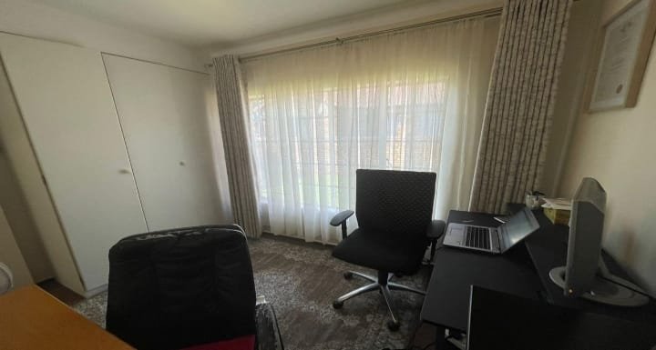 2 Bedroom Property for Sale in Vorna Valley Gauteng