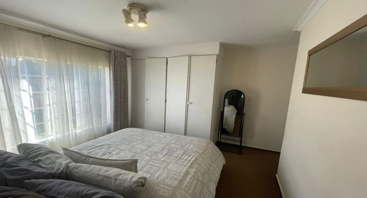 2 Bedroom Property for Sale in Vorna Valley Gauteng