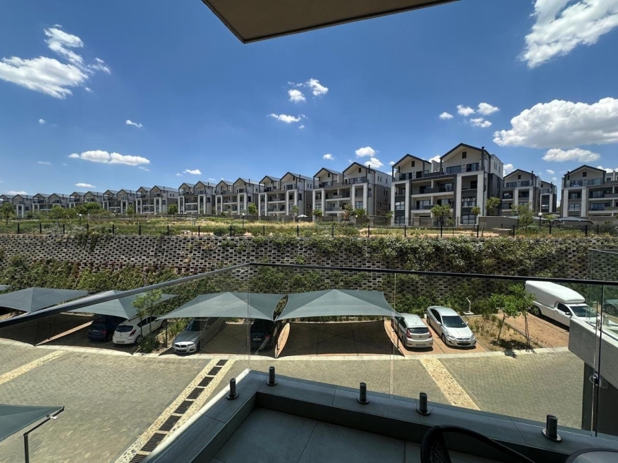 1 Bedroom Property for Sale in Waterfall Gauteng