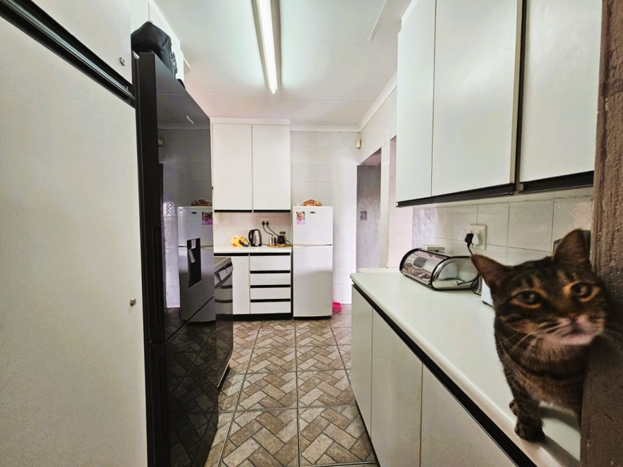 3 Bedroom Property for Sale in Country View Gauteng