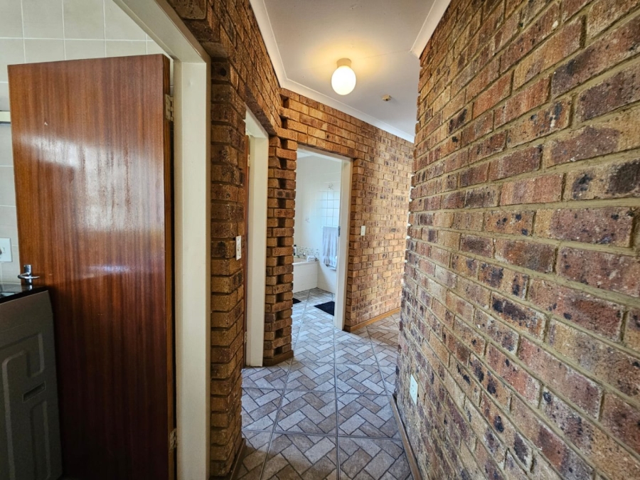 3 Bedroom Property for Sale in Country View Gauteng