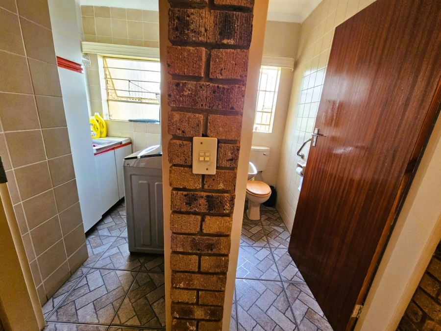 3 Bedroom Property for Sale in Country View Gauteng