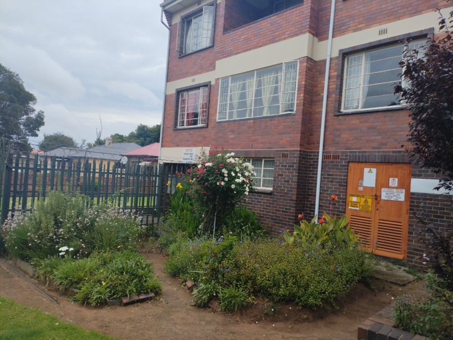 2 Bedroom Property for Sale in Selection Park Gauteng