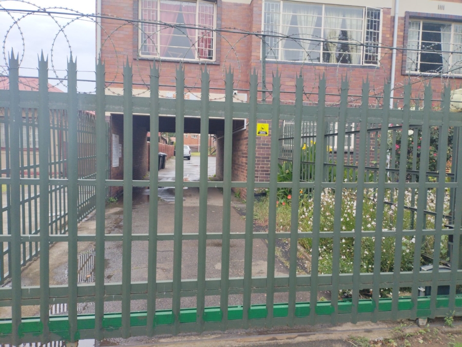 2 Bedroom Property for Sale in Selection Park Gauteng