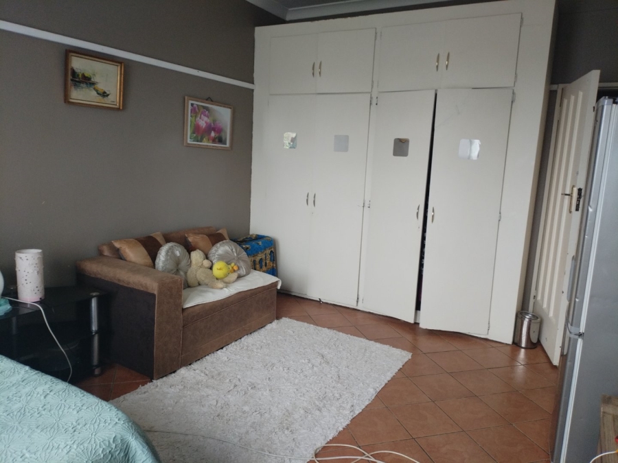 2 Bedroom Property for Sale in Selection Park Gauteng