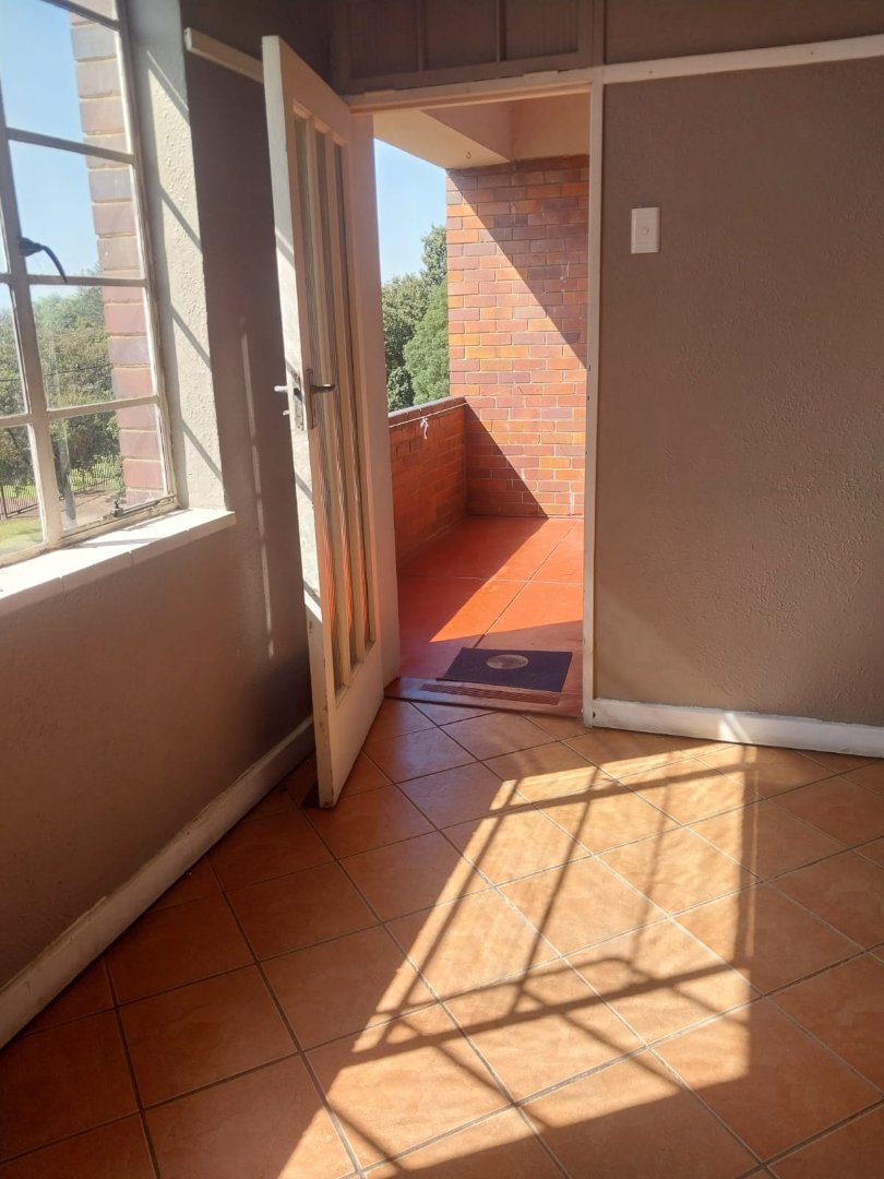 2 Bedroom Property for Sale in Selection Park Gauteng
