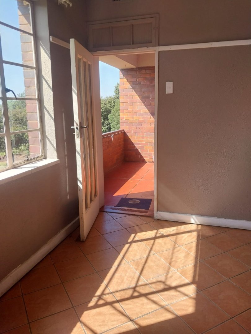 2 Bedroom Property for Sale in Selection Park Gauteng