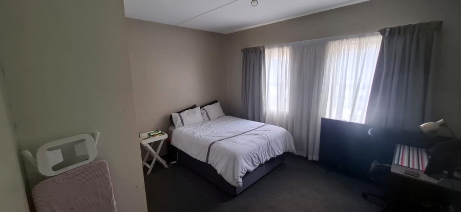  Bedroom Property for Sale in Randburg Central Gauteng