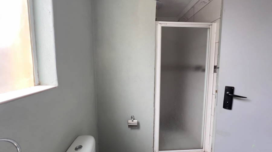 To Let 1 Bedroom Property for Rent in Simmerfield Gauteng