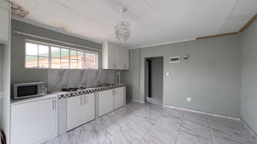 To Let 1 Bedroom Property for Rent in Simmerfield Gauteng