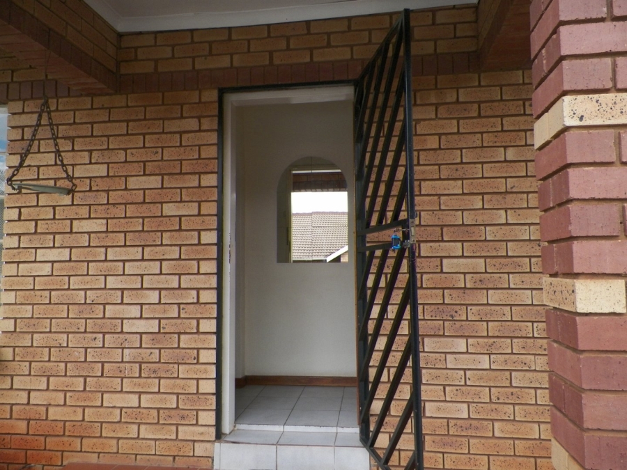 2 Bedroom Property for Sale in Clubview Gauteng
