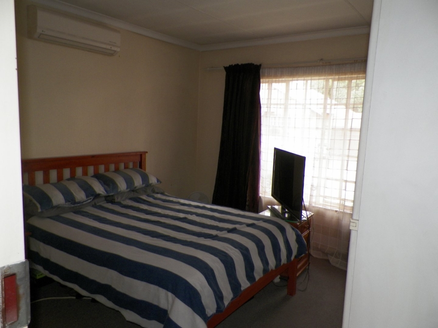 2 Bedroom Property for Sale in Clubview Gauteng