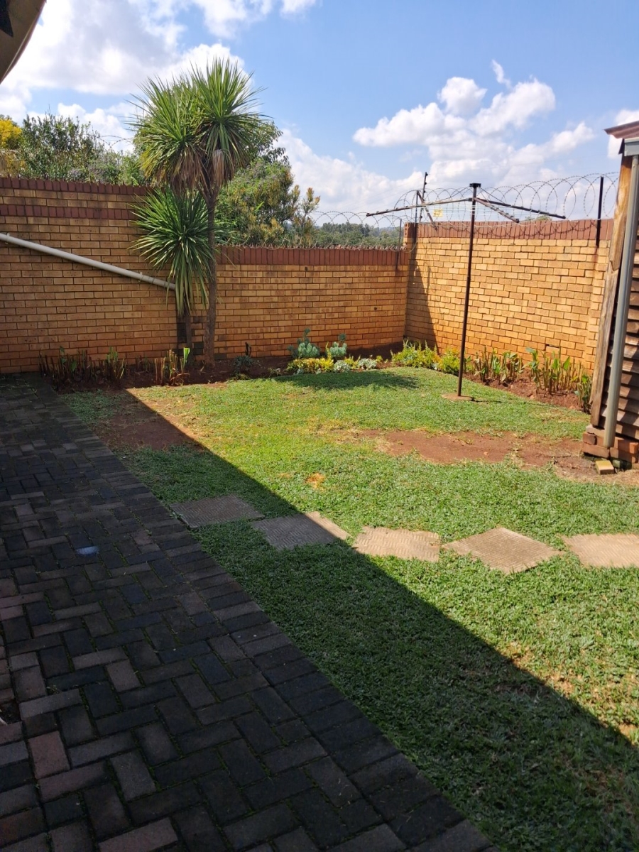 2 Bedroom Property for Sale in Clubview Gauteng