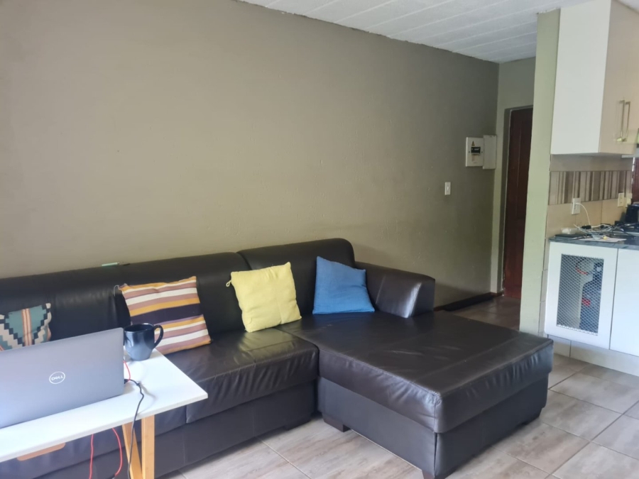 2 Bedroom Property for Sale in Glenvista Gauteng