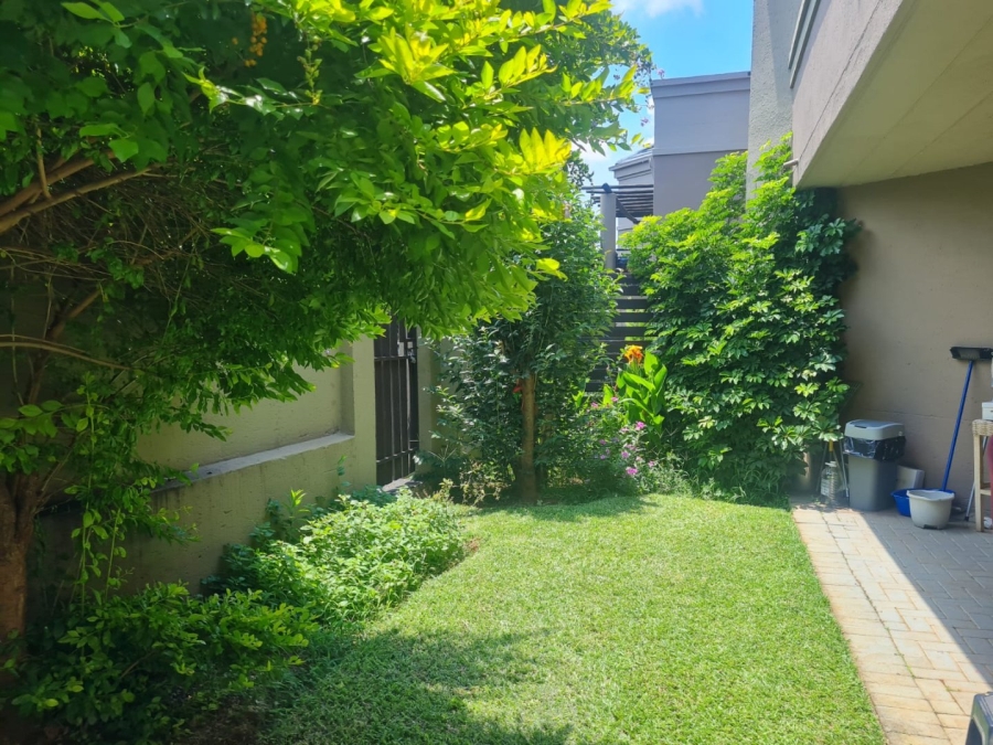 2 Bedroom Property for Sale in Glenvista Gauteng