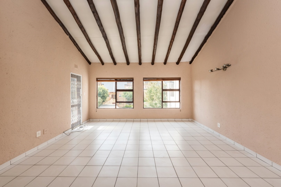 2 Bedroom Property for Sale in Eden Glen Gauteng