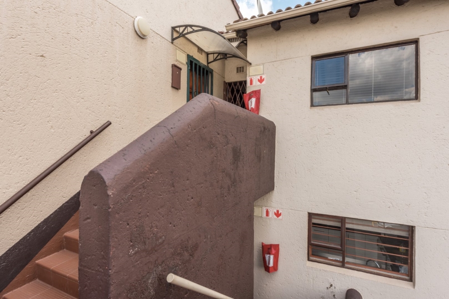 2 Bedroom Property for Sale in Eden Glen Gauteng