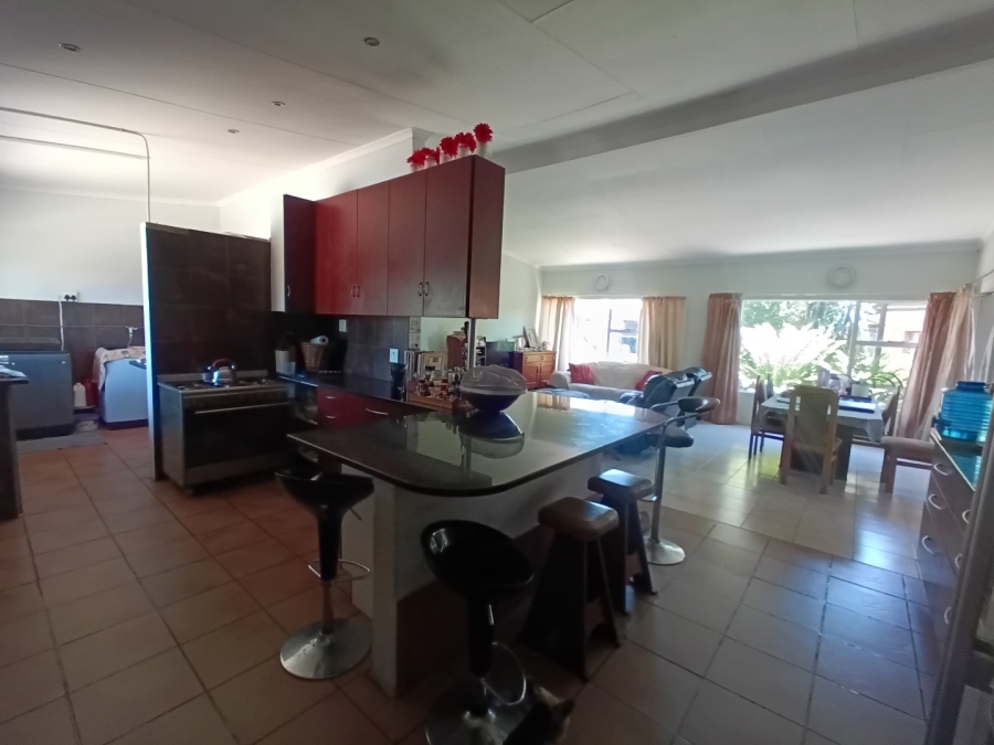 Commercial Property for Sale in Roodeplaat Gauteng