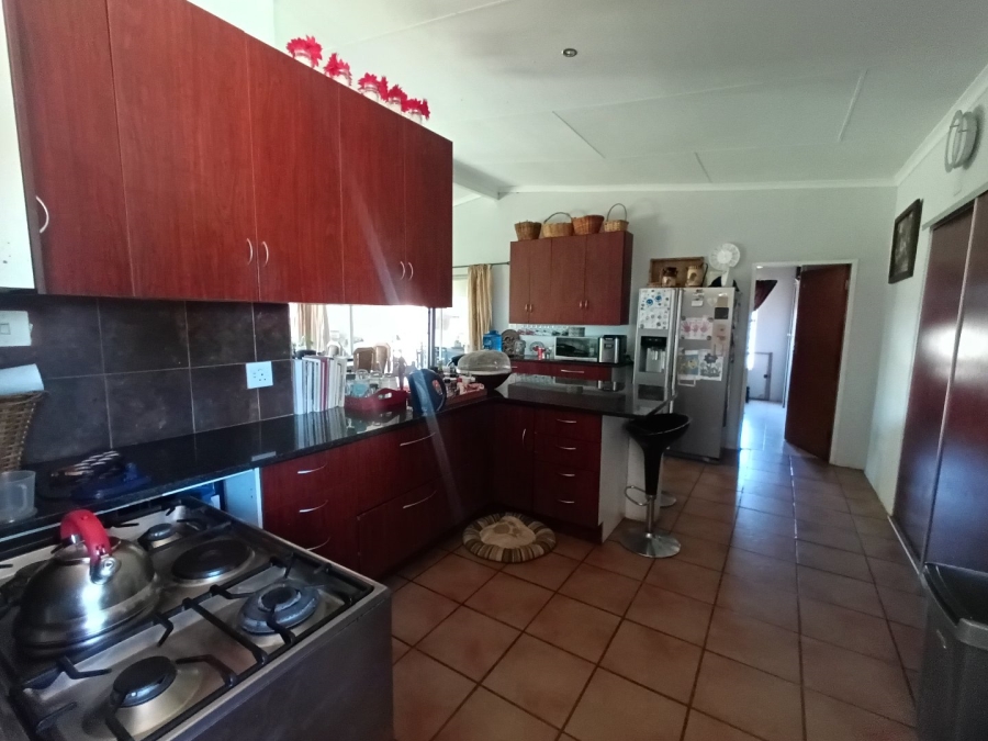 Commercial Property for Sale in Roodeplaat Gauteng