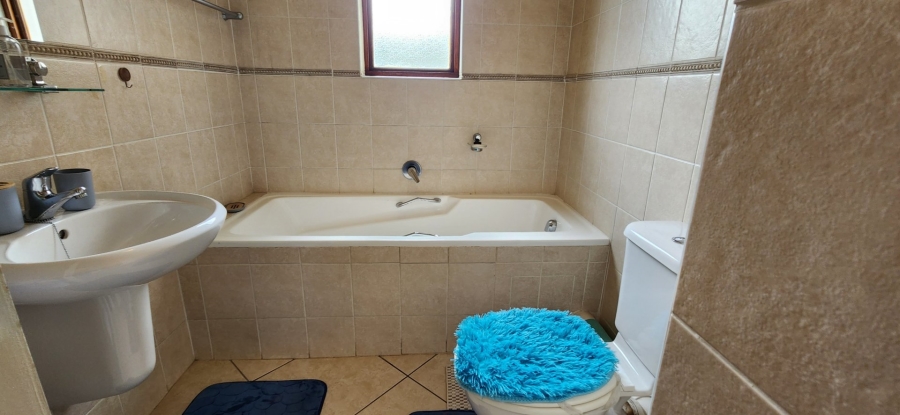 2 Bedroom Property for Sale in Edenburg Gauteng