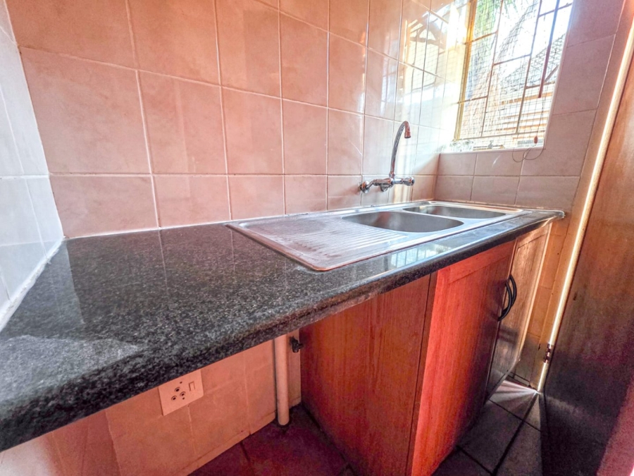4 Bedroom Property for Sale in Amberfield Glen Gauteng