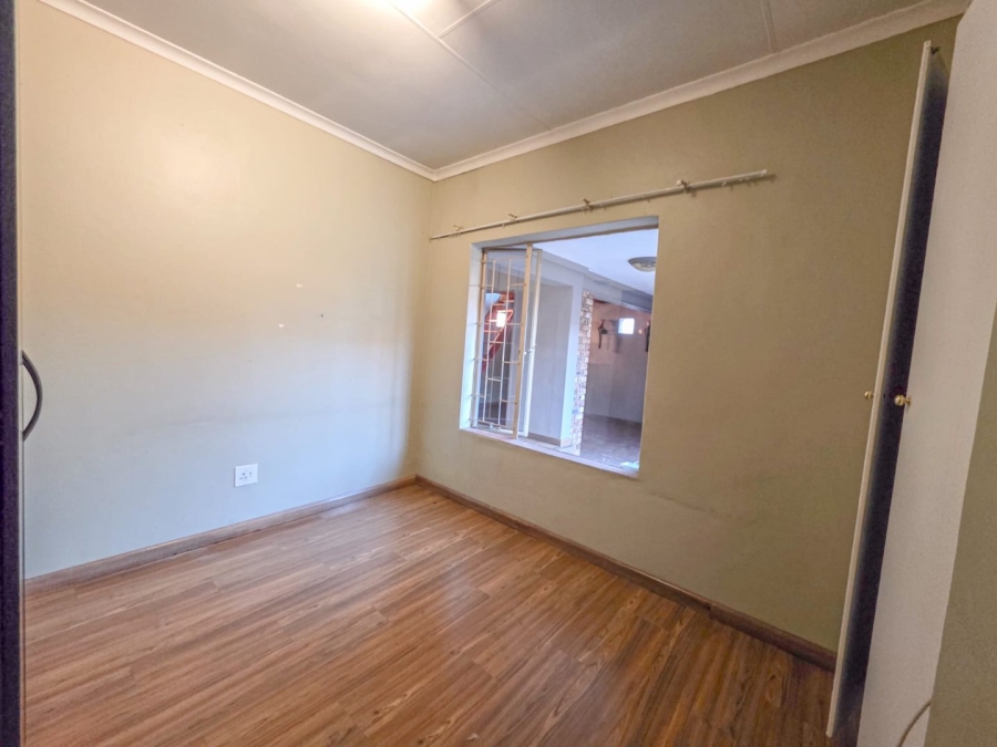 4 Bedroom Property for Sale in Amberfield Glen Gauteng