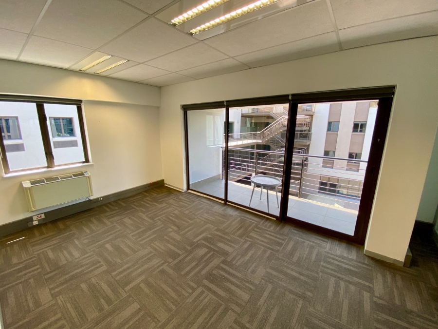To Let commercial Property for Rent in Vorna Valley Gauteng