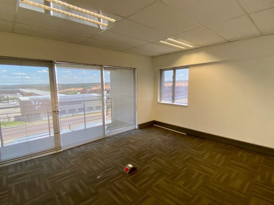 To Let commercial Property for Rent in Vorna Valley Gauteng