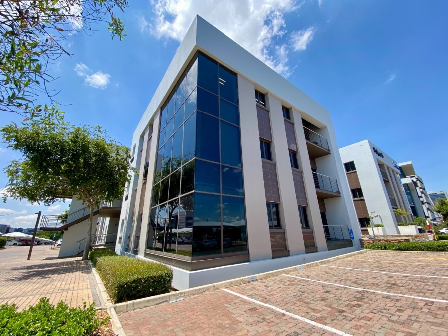 To Let commercial Property for Rent in Vorna Valley Gauteng