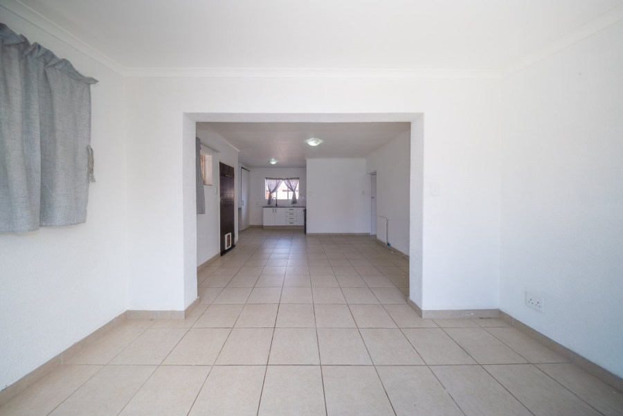 2 Bedroom Property for Sale in Eden Glen Gauteng