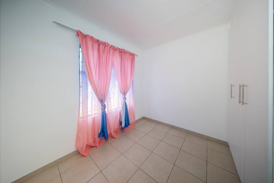 2 Bedroom Property for Sale in Eden Glen Gauteng
