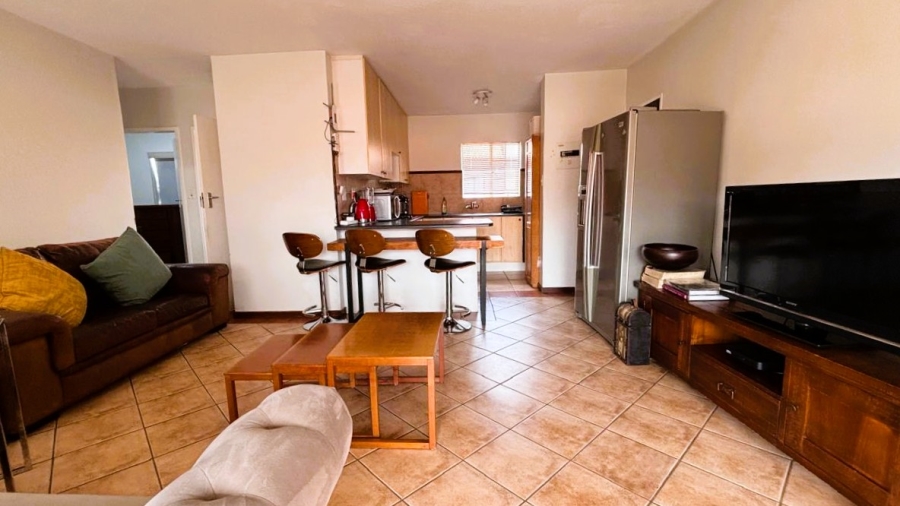 2 Bedroom Property for Sale in Eco Park Gauteng