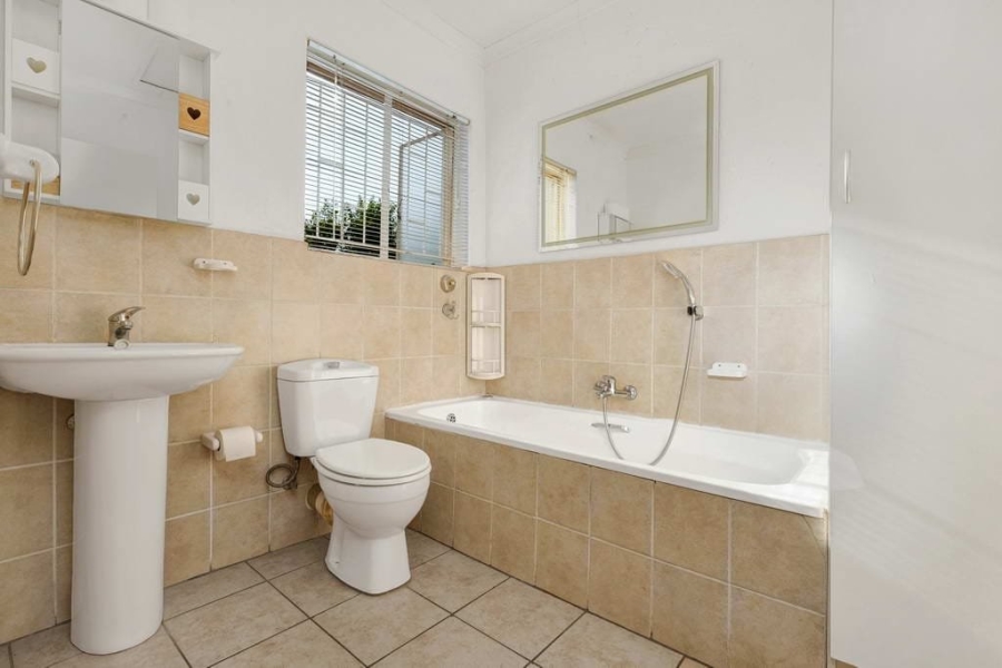 3 Bedroom Property for Sale in Aloe Place Gauteng