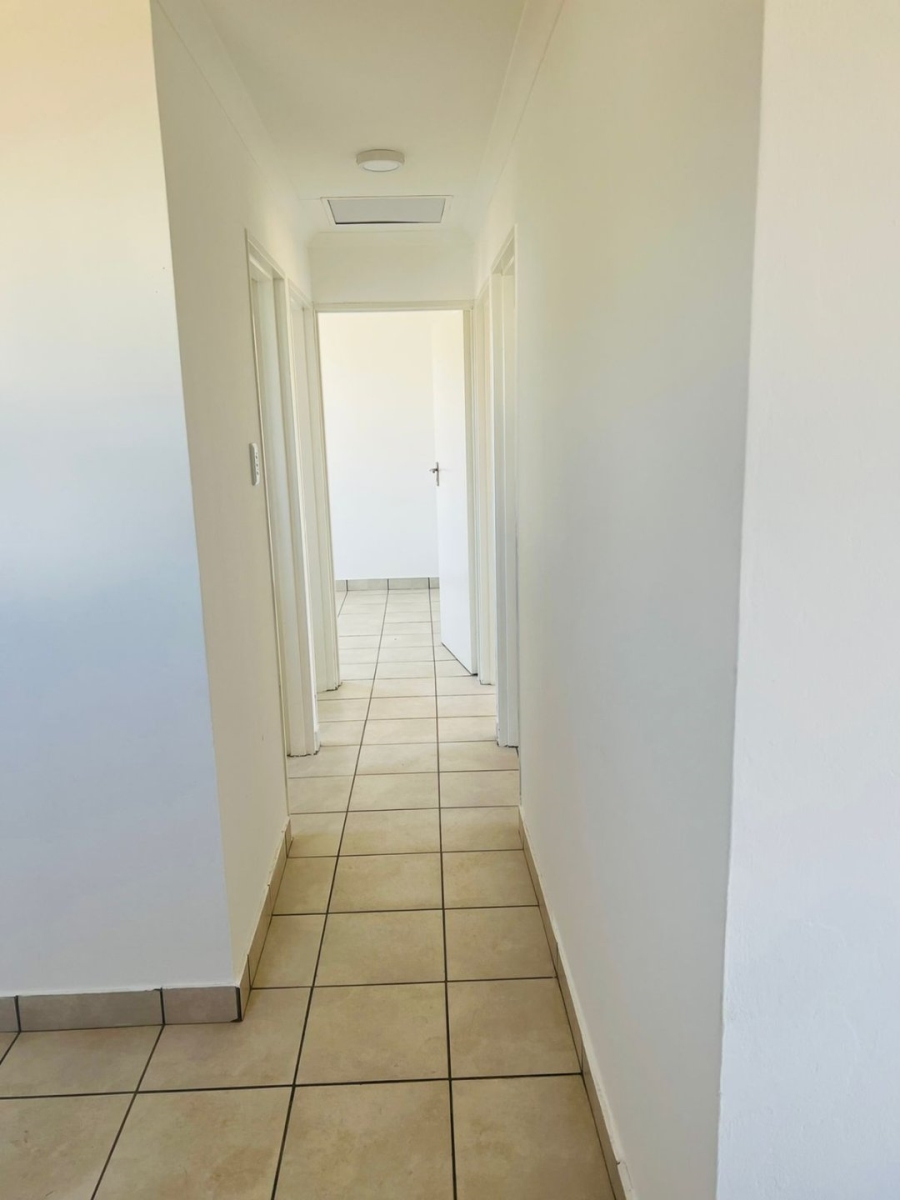 3 Bedroom Property for Sale in Windmill Park Gauteng