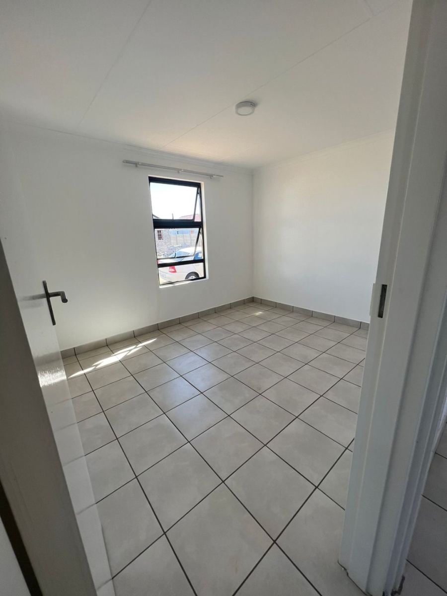 3 Bedroom Property for Sale in Windmill Park Gauteng