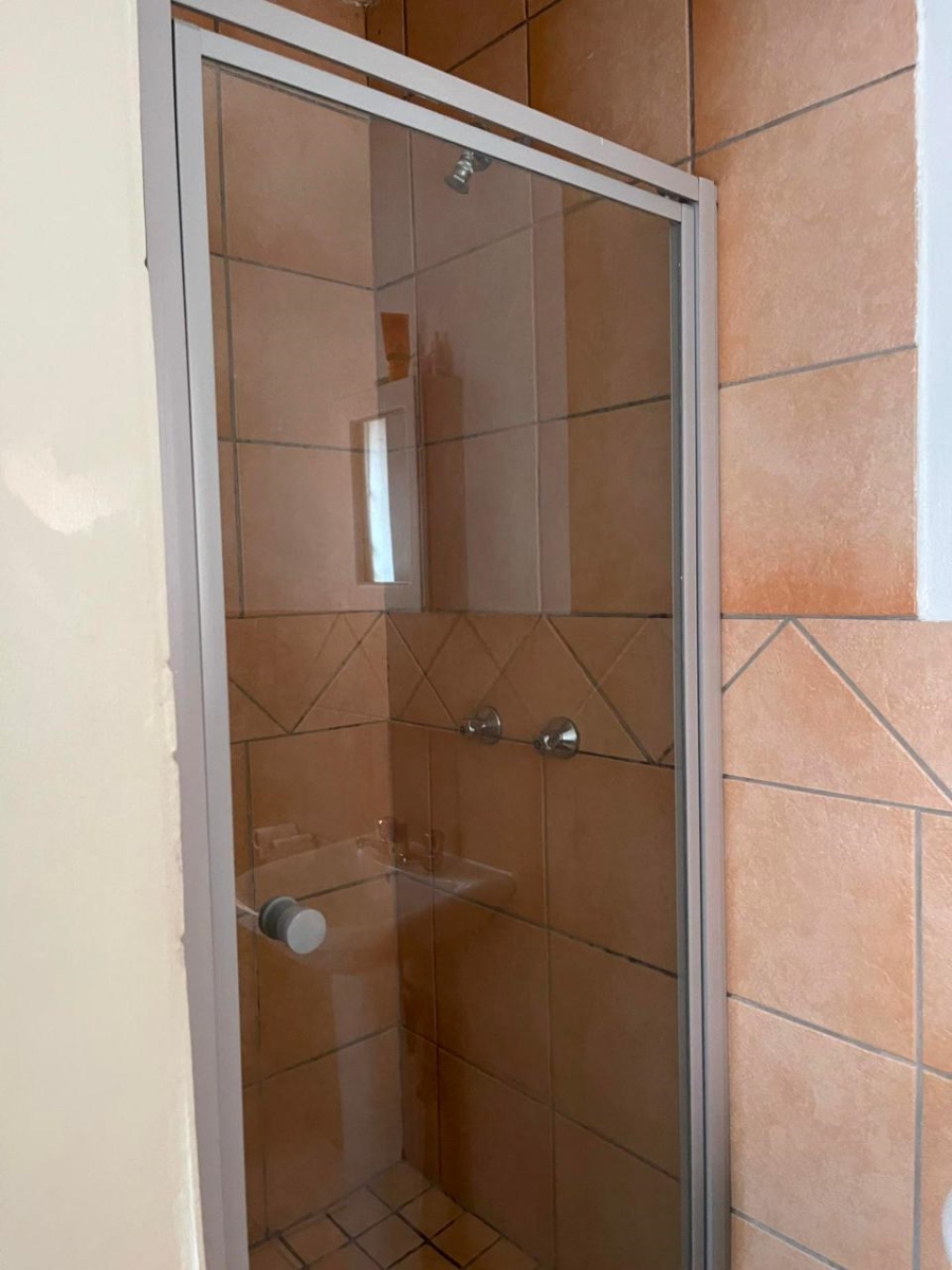 2 Bedroom Property for Sale in Clarina Gauteng