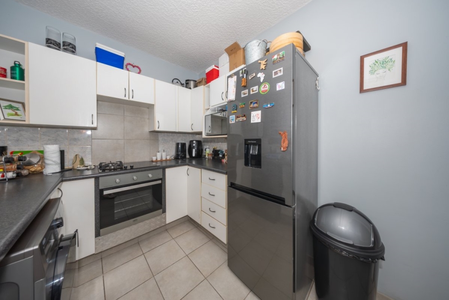 1 Bedroom Property for Sale in Edenvale Central Gauteng