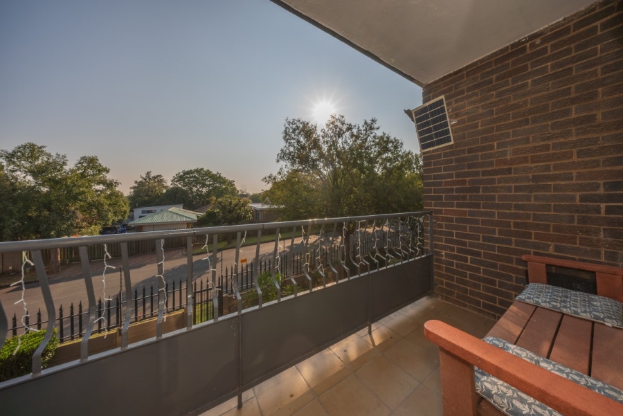 1 Bedroom Property for Sale in Edenvale Central Gauteng