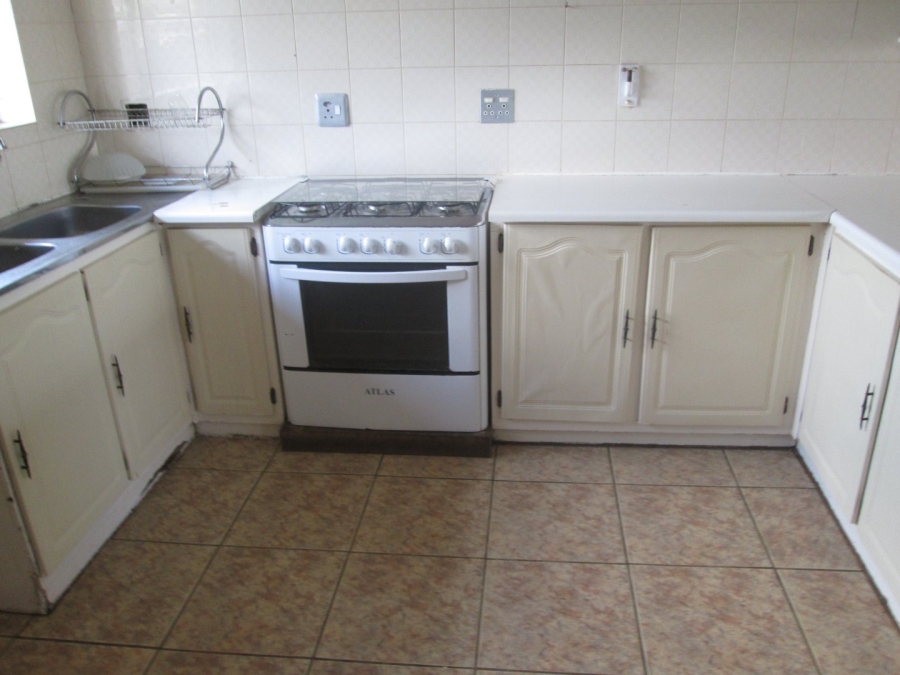 3 Bedroom Property for Sale in Glen Marais Gauteng