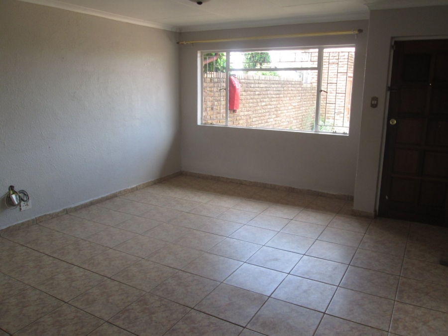 3 Bedroom Property for Sale in Glen Marais Gauteng