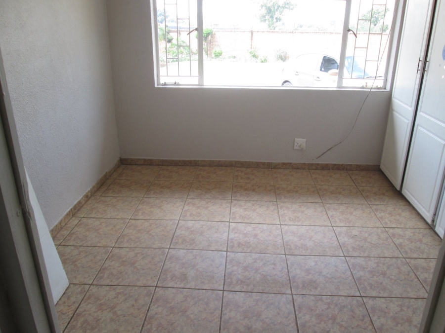 3 Bedroom Property for Sale in Glen Marais Gauteng