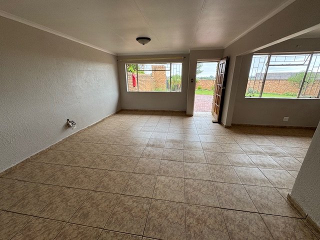 3 Bedroom Property for Sale in Glen Marais Gauteng