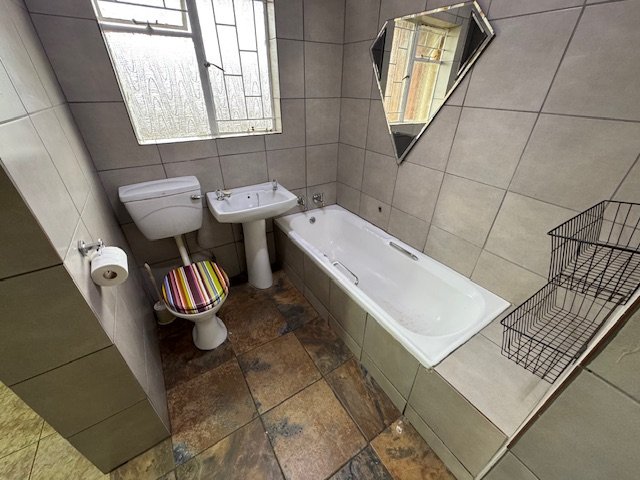 3 Bedroom Property for Sale in Glen Marais Gauteng