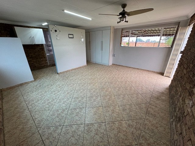 3 Bedroom Property for Sale in Glen Marais Gauteng