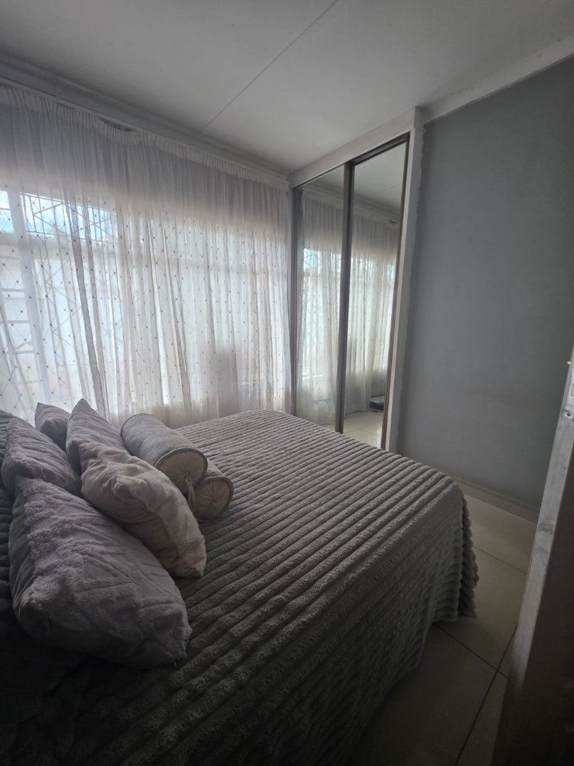 3 Bedroom Property for Sale in Debonair Park Gauteng
