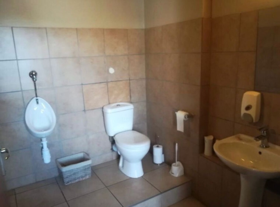  Bedroom Property for Sale in Eldoraigne Gauteng