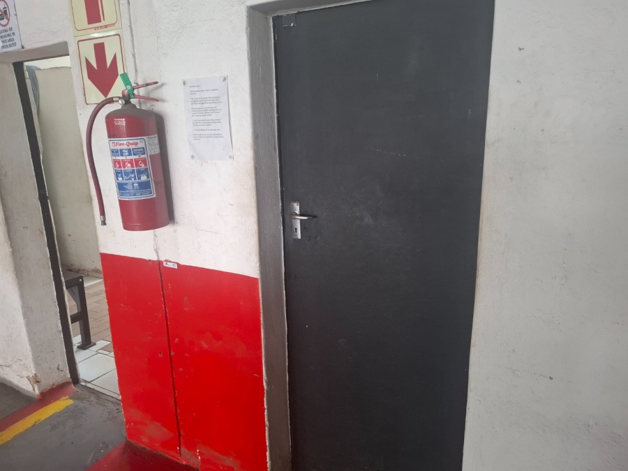  Bedroom Property for Sale in Chloorkop Gauteng