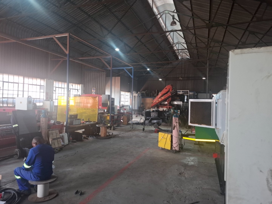  Bedroom Property for Sale in Chloorkop Gauteng