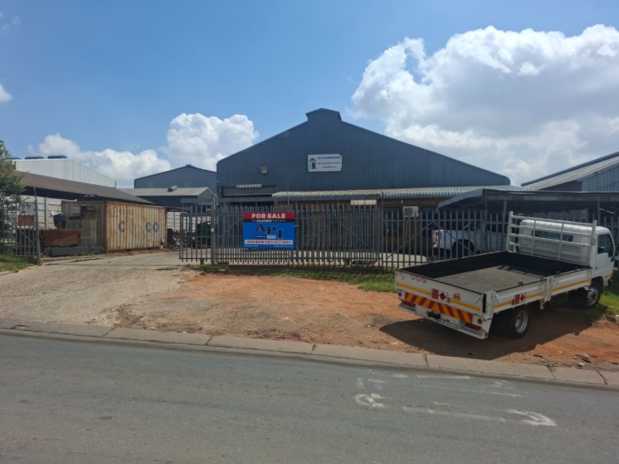  Bedroom Property for Sale in Chloorkop Gauteng